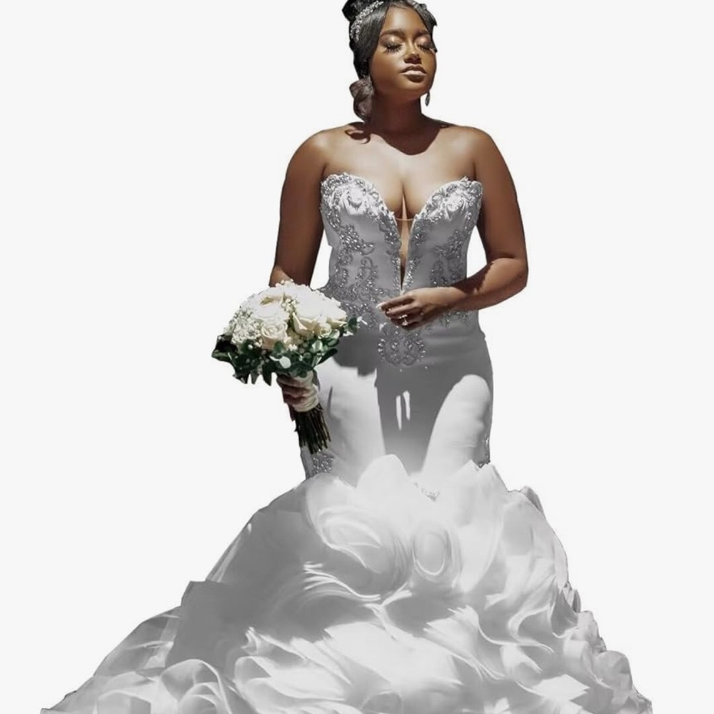 Strapless White Mermaid Wedding Dress with Beaded Bodice